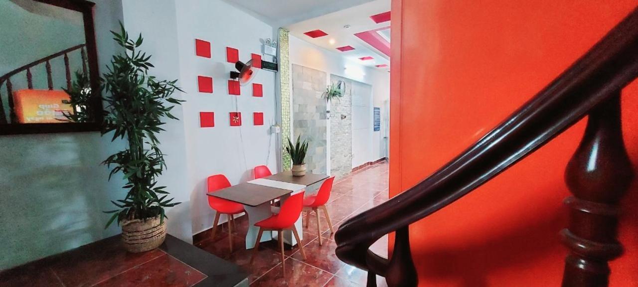 Отель Pink Host Вунгтау Экстерьер фото